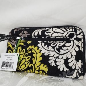 Vintage Vera Bradley Zip-Around Wallet